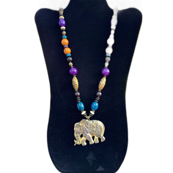 Jewelry - VTG Elephant Necklace Boho Statement Jewelry Tribal Ethnic Inspired Artisan